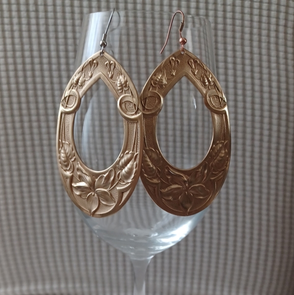 Real Copper Earrings / Gold Tone Flower design hand made - Picture 2 of 9